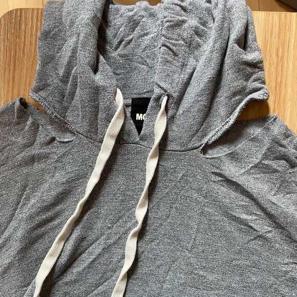 Monrow Hoodie in Grey - Picture 8 of 12